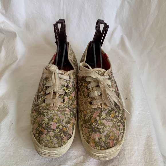 Floral Keds | Size 9 - Picture 9 of 11